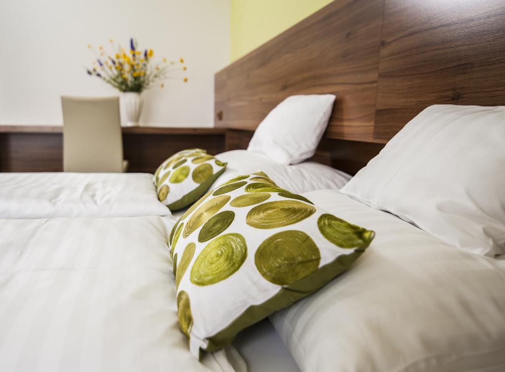 Amethysthotel Mantler Maissau Ngoại thất bức ảnh