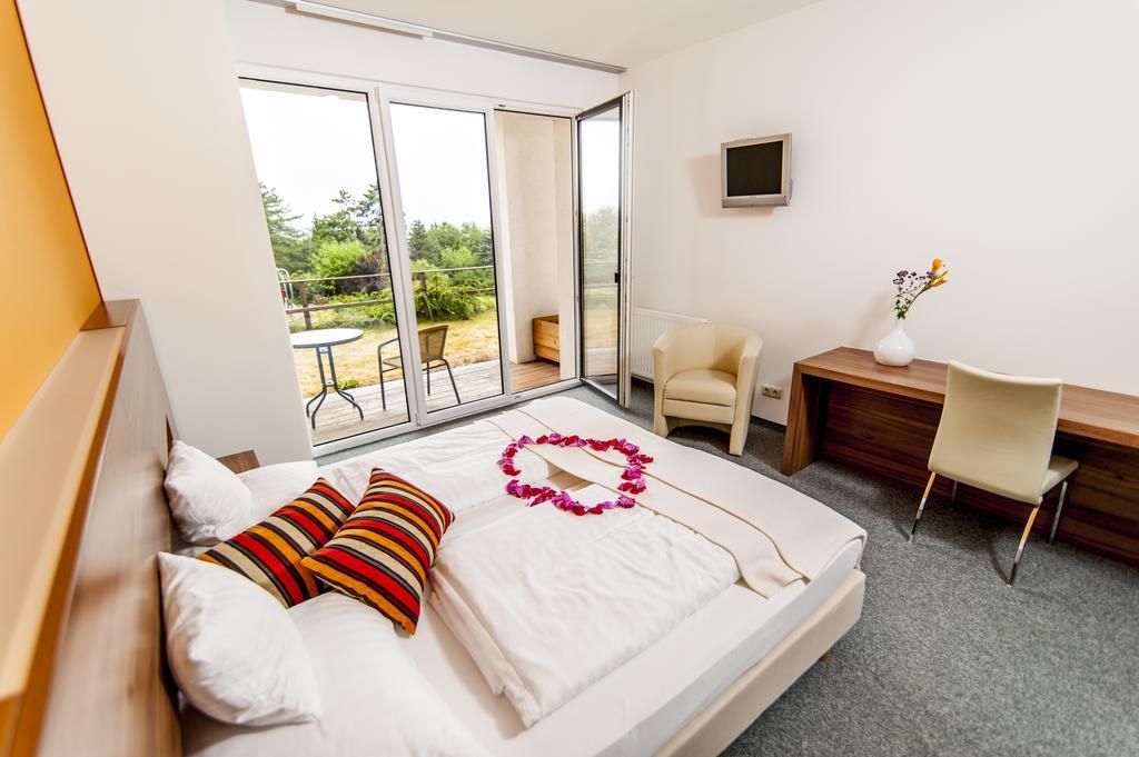 Amethysthotel Mantler Maissau Ngoại thất bức ảnh